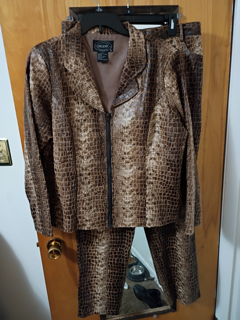 Selene Sport Brown Croc-Embossed Blazer Jacket & Pants Set